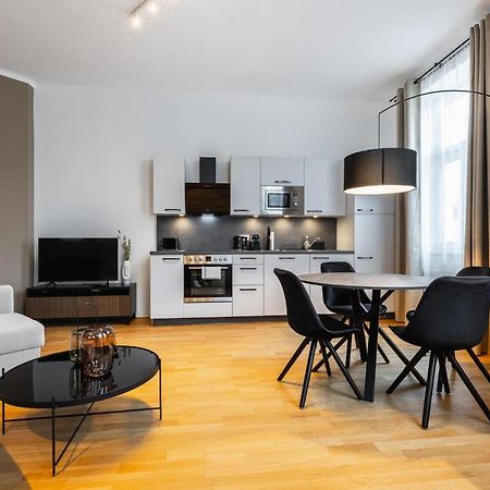 Trendy Apt With - Smart Tv, Coffee Machine In Meidling 비엔나 외부 사진