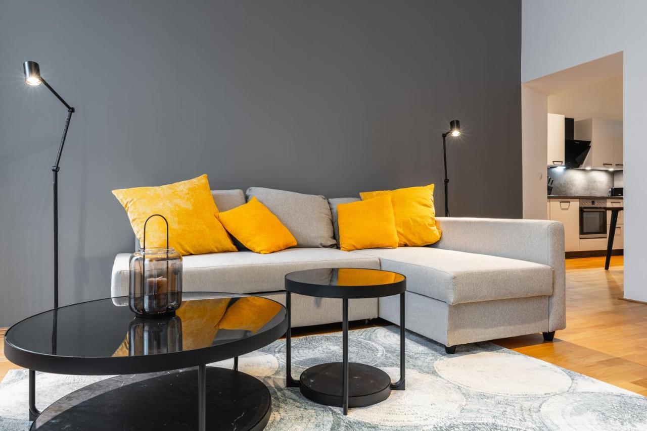 Trendy Apt With - Smart Tv, Coffee Machine In Meidling 비엔나 외부 사진